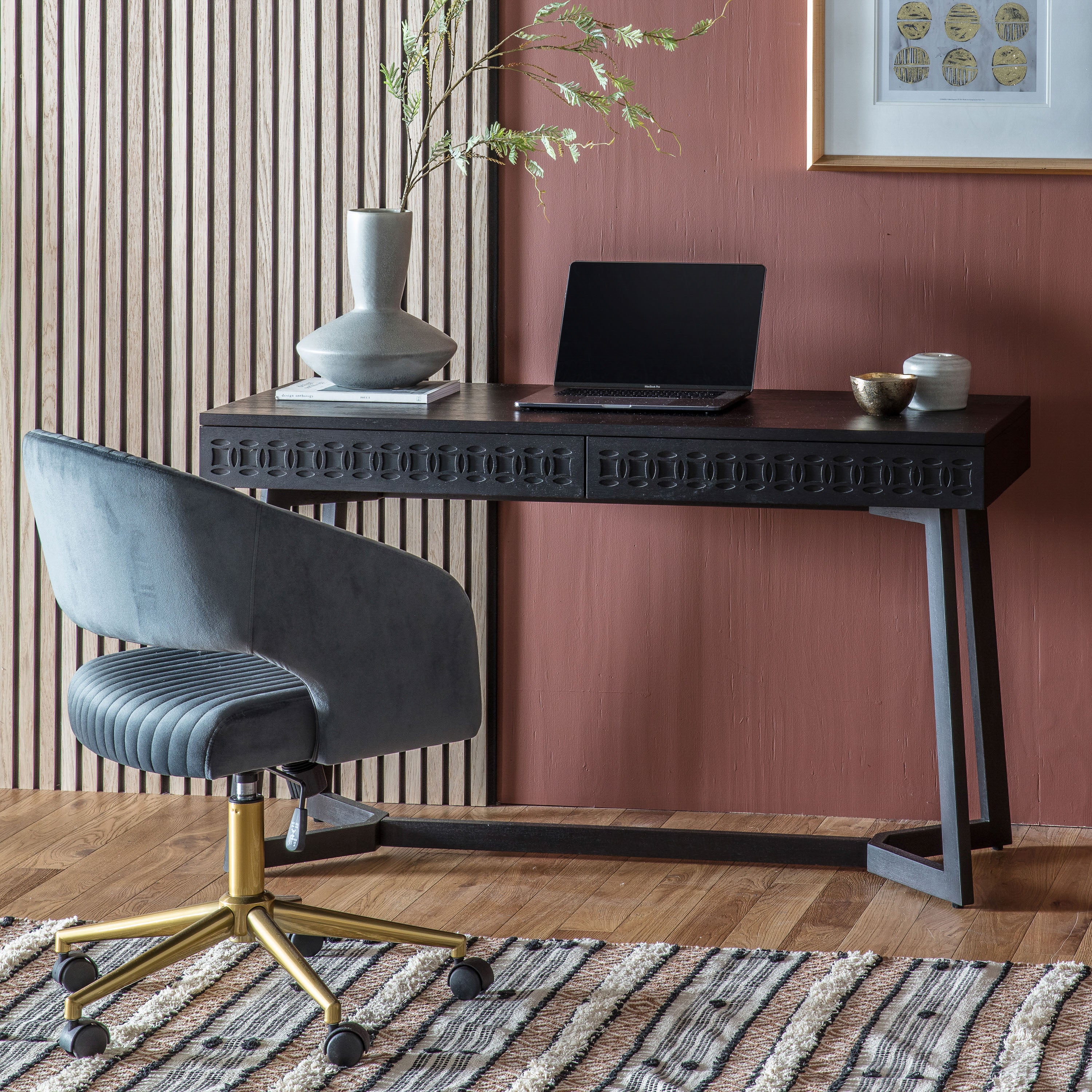 Fujiko Boutique 2 Drawer Desk