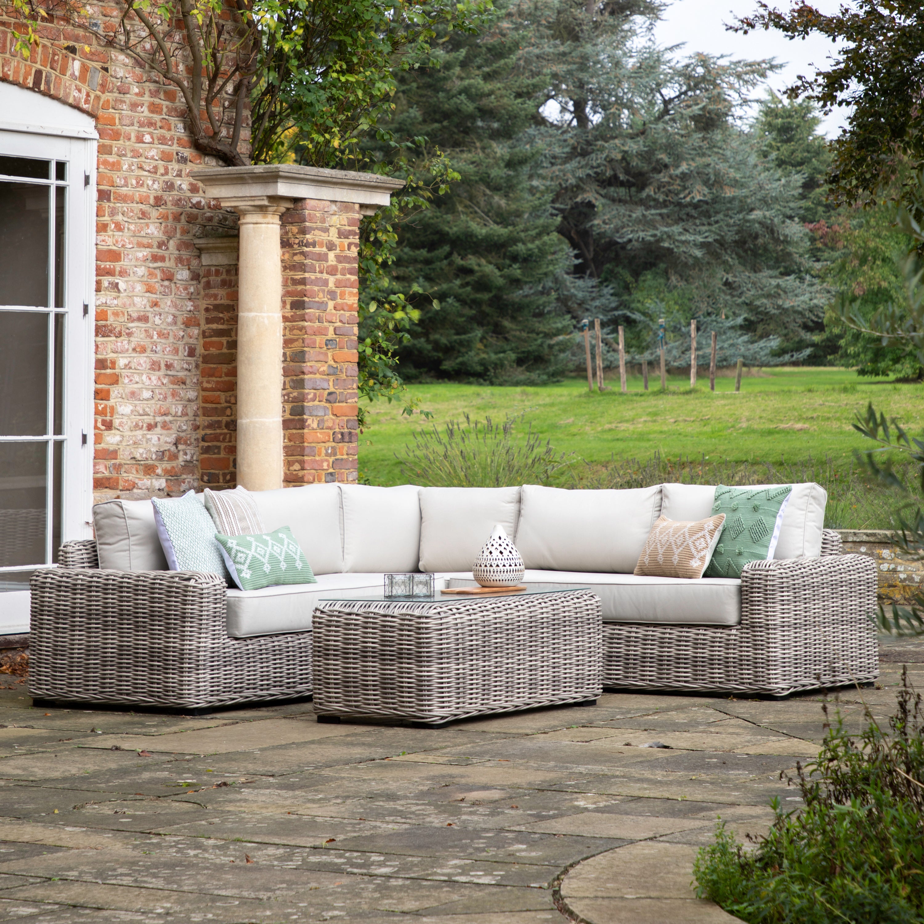 Corner Outdoor Lounge Set
