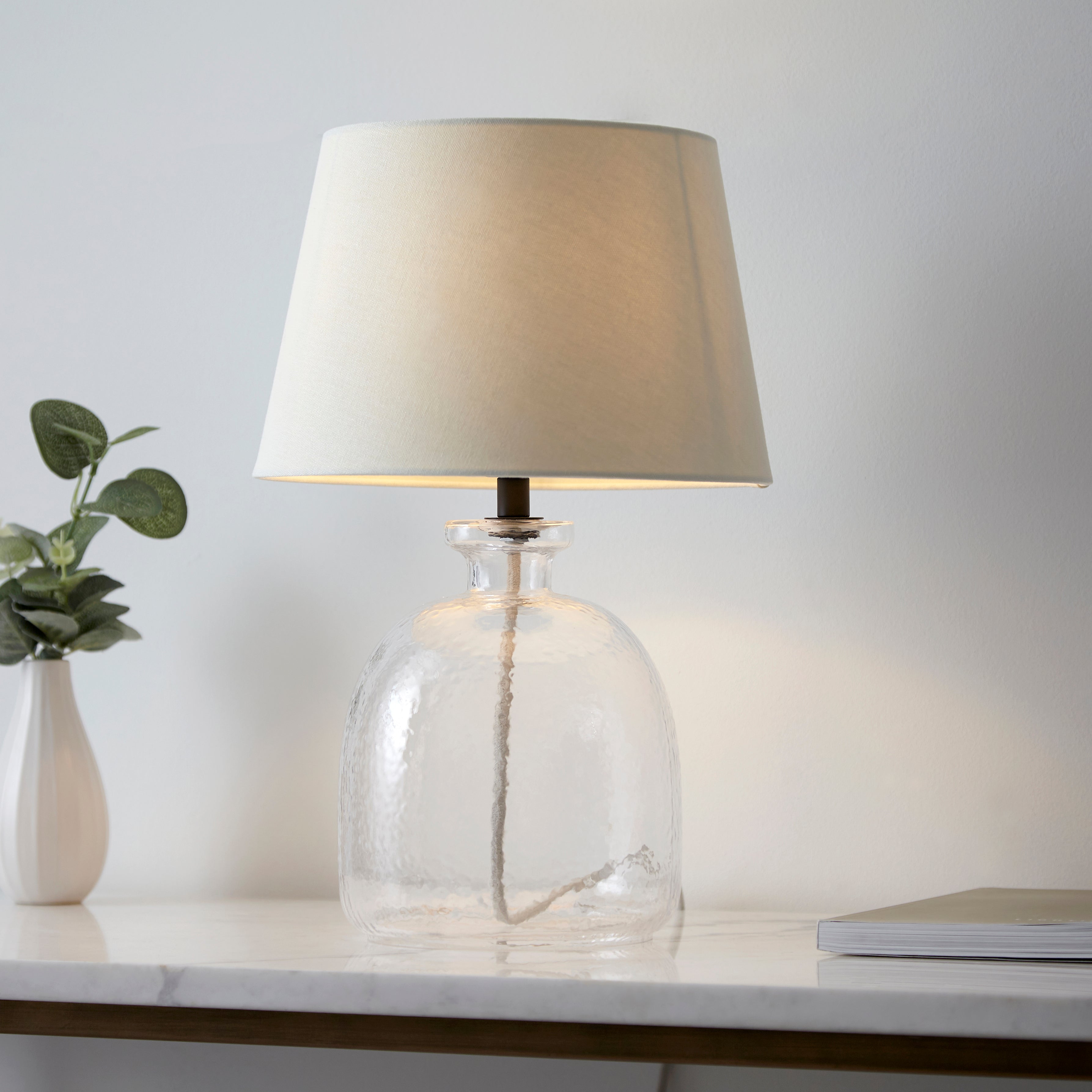 Calvo Table Lamp - Clear/Ivory