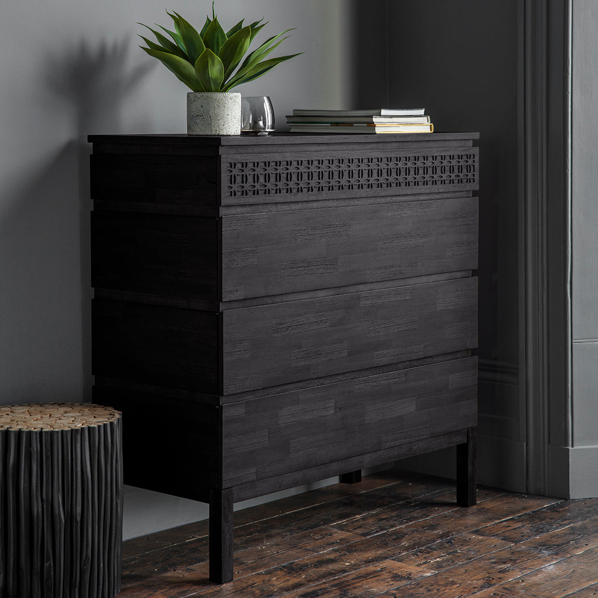 Fujiko Boutique Black 4 Drawer Chest