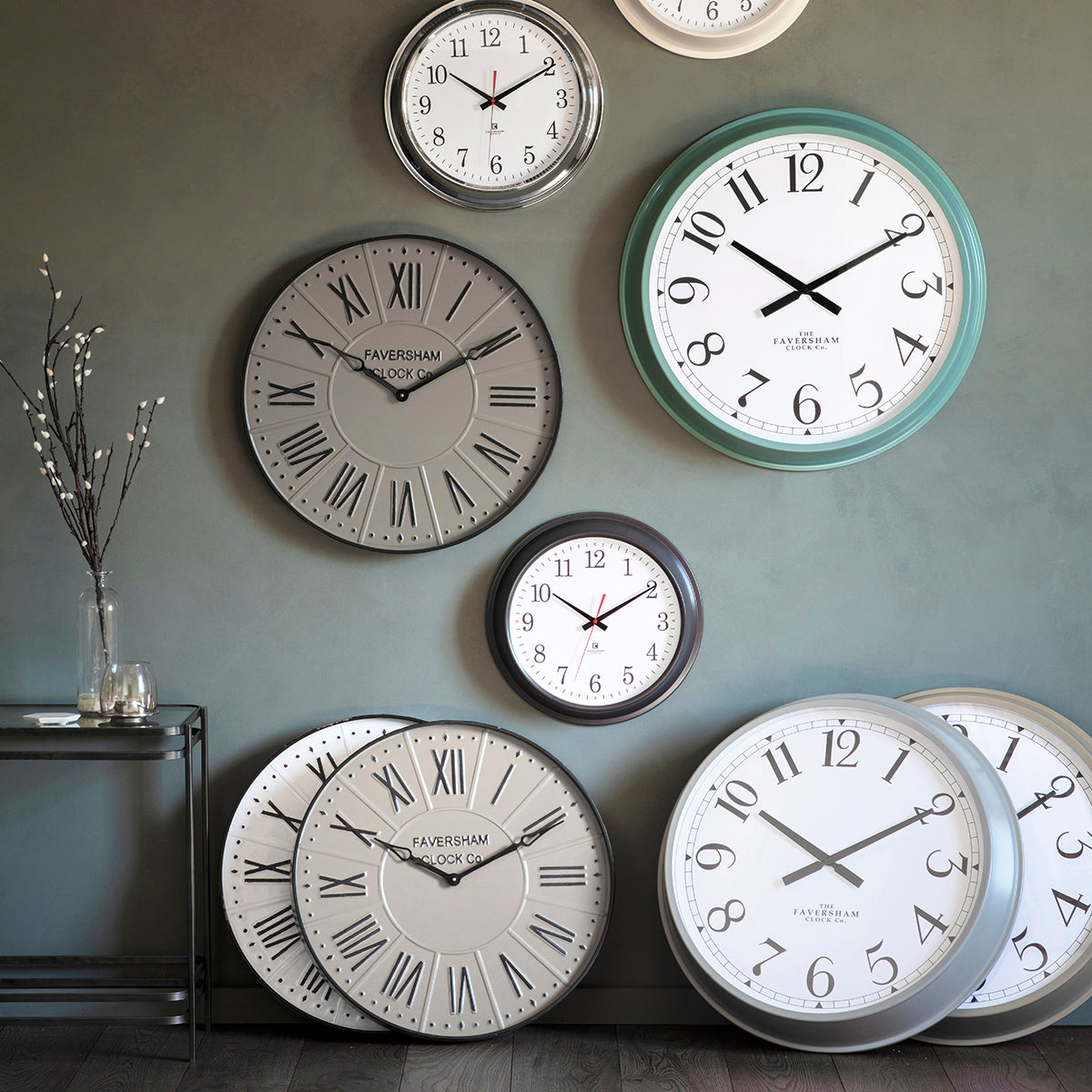 Carpi Clock Fossil - Grey