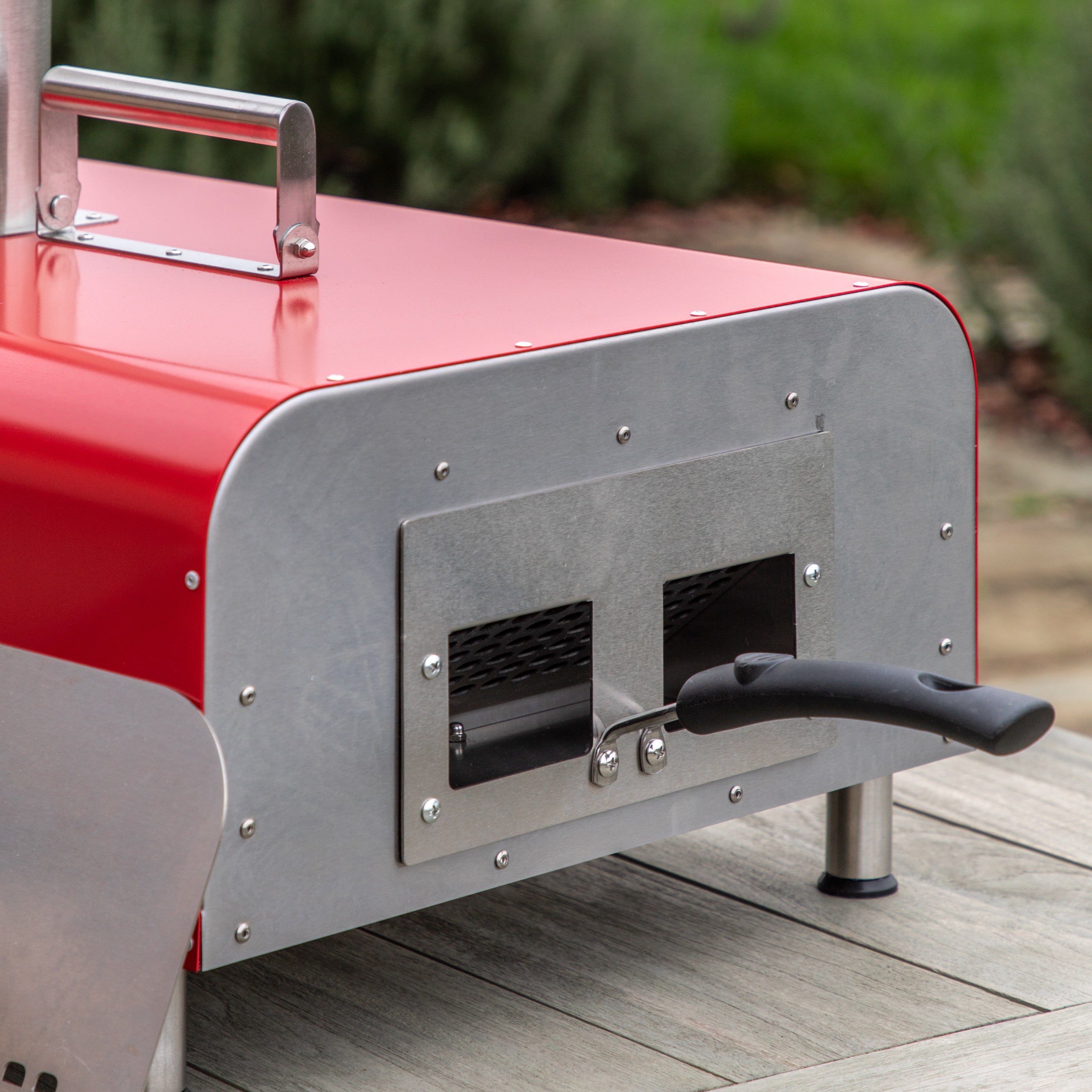 Red Pellet Pizza Oven